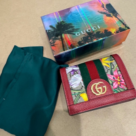 Gucci Wallet. New - Picture 9 of 10